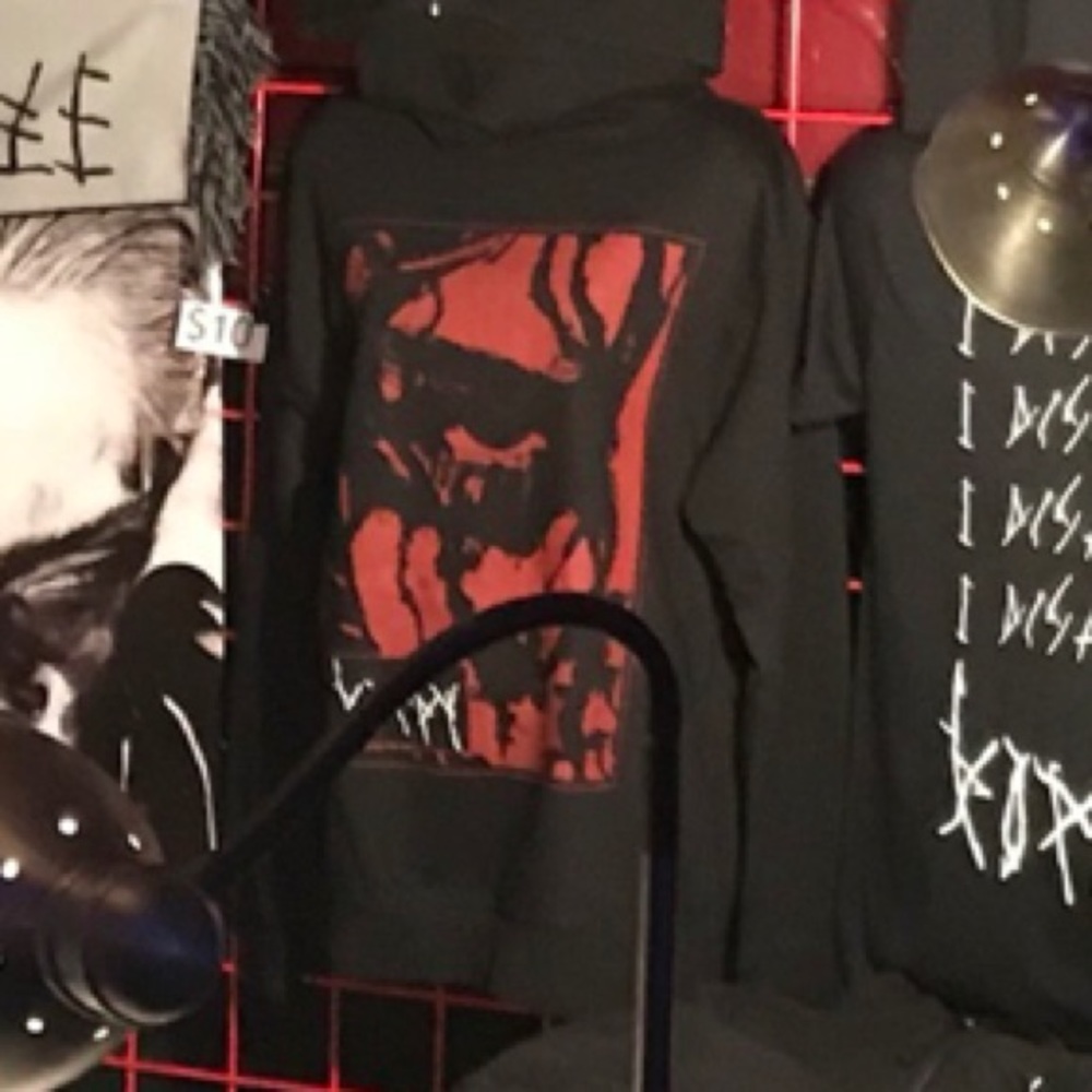 ISO:  Poppy I Disagree Red Hoodie T-Shirt Merch